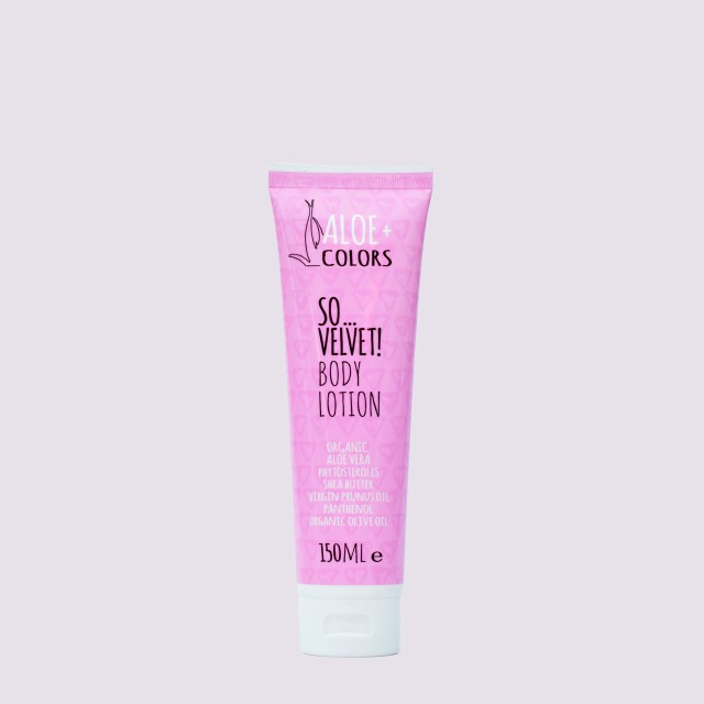 Aloe+ Colors So Velvet Body Lotion Ενυδατικό Γαλάκτωμα Σώματος Με Άρωμα Πούδρας 150ml